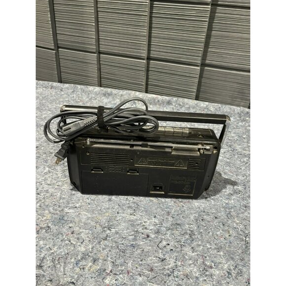 SONY Cassette-Reorder AM/FM CFM-140 2 Bands Vintage (See Notes)‎ - Picture 2 of 3